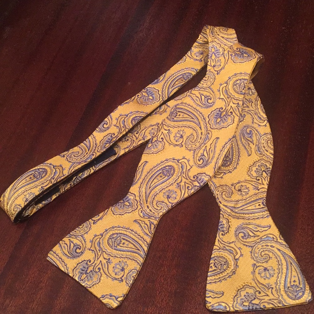 Bow Tie